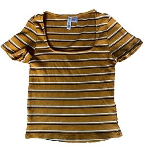 Divided H&M Short Sleeve T-Shirt Top Women’s Orange White Striped Small Crop EUC